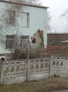 ВСУ открыли огонь по пяти населенным пунктам ЛНР, заявили в Луганске