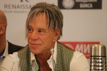 Донателла Версаче на открытии недели моды в Милане