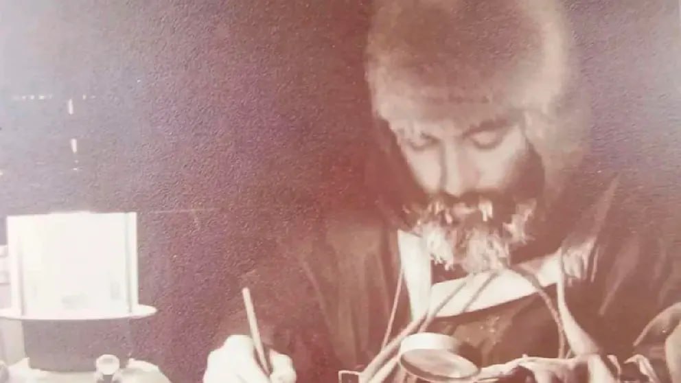 Тело пропавшего в 1959 году британского метеоролога Денниса Белла нашли во льдах Антарктиды.