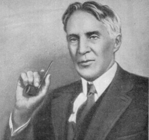 Начерпано баянистых историй