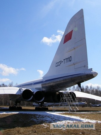 Красавцы.