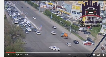 Водитель бегом догнал ехавшего по «встречке» виновника ДТП и отправил его в больницу...