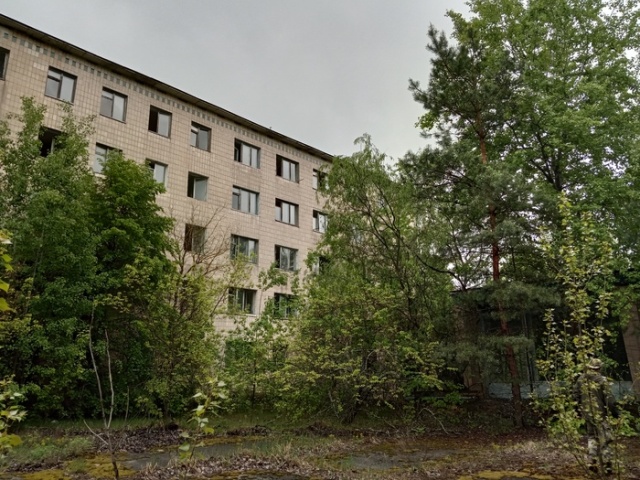 S.T.A.L.K.E.R.: Зов Припяти. Скриншоты из игры и реальные фотки