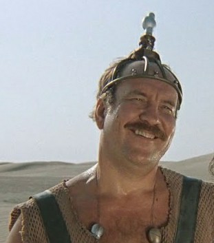 Вежливые полицейские в Голландии очень вежливо заботятся, чтобы люди были здоровы и соблюдали карантин!