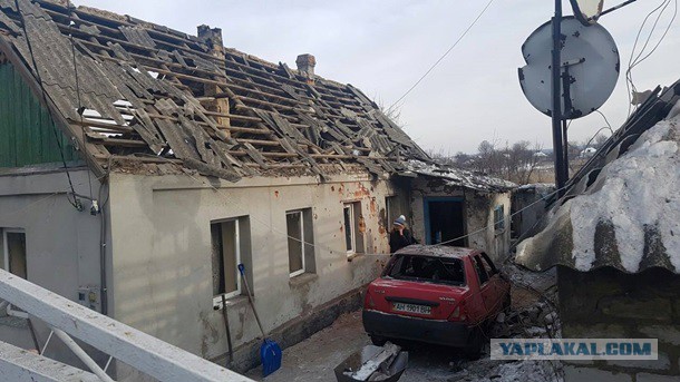 Украинская артиллерия начала массированный обстрел Донецка