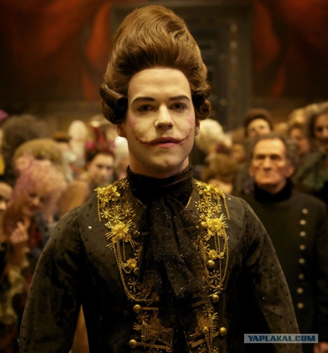 Человек который смеется это. Человек который смеется это. Гуимплен человек который смеется 2012. Человек который смеется гуинплен. Человек который смеется 2012.