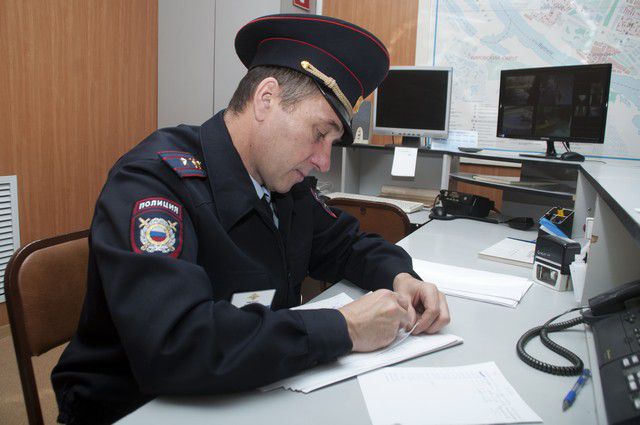 Хозяевам не прокастрированных котов  на самовыгуле!????