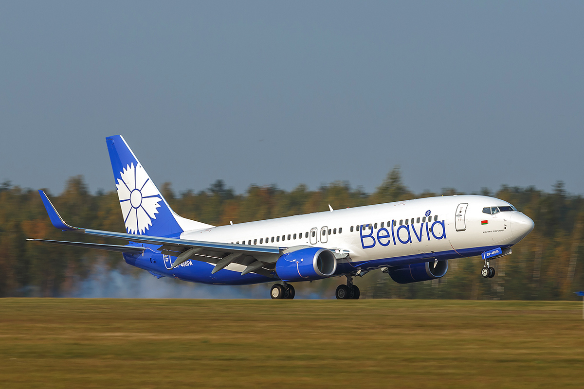 Рейсы белавиа. Белавиа Boeing 737. Боинг 737-800 Belavia. Белавиа Боинг 737 Макс. Самолет Белавиа 737-800.