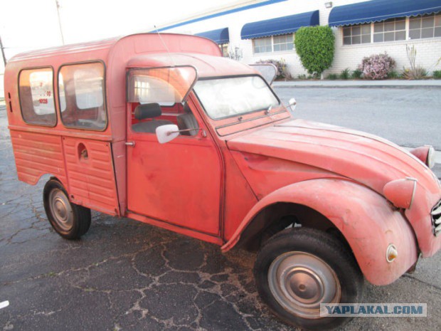 Сборка модели Citroen 2CV Fourgonnette