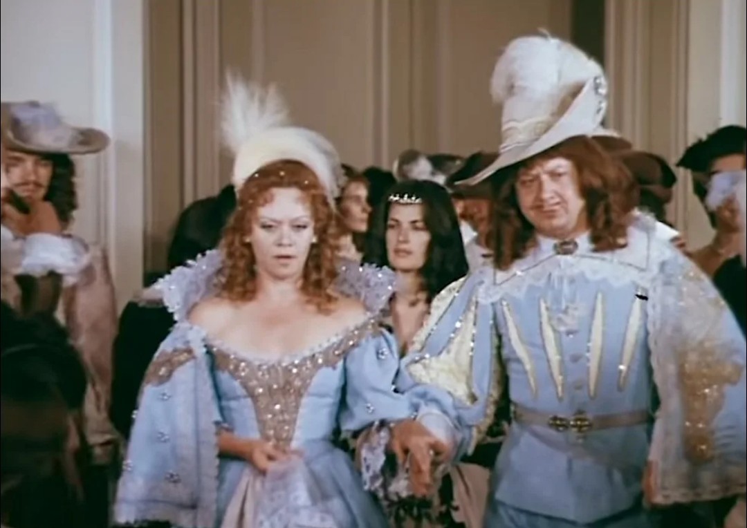 Алиса фрейндлих в роли анны австрийской. Подвески три мушкетера. Алиса фрейндлих мушкетеры. Три мушкетёра подвески королевы 1961. Подвески королевы анны австрийской.