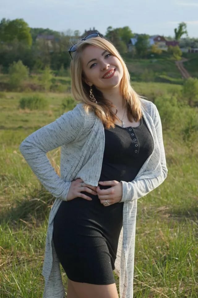 Девушки. Сельская тема
