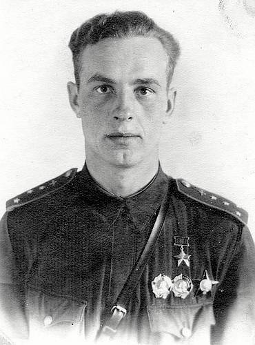 Боевые самолеты. Эволюция истребителя-штурмовика