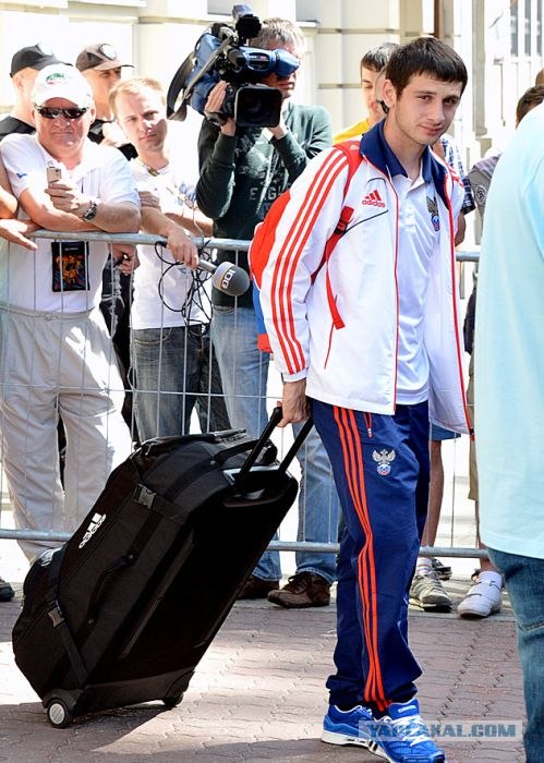 Сборная России по футболу покидает чемпионат