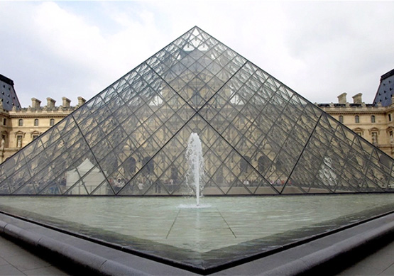 У гроба Папы Иоанна Павла II