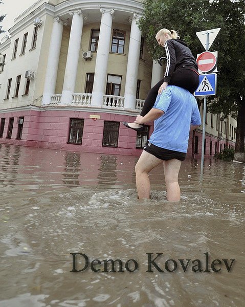 Ураган и потоп в Луганске