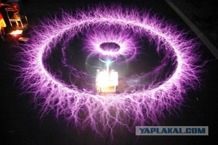 Советский радиокружок