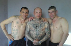 «Пиши куда хочешь! Нам всё равно ничего не будет»: Оренбургские полицейские «по недоразумению» пытали 18-летнего парня