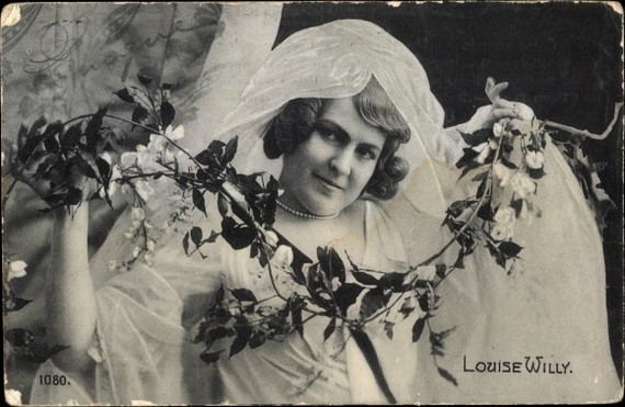 О первых фильмах для взрослых