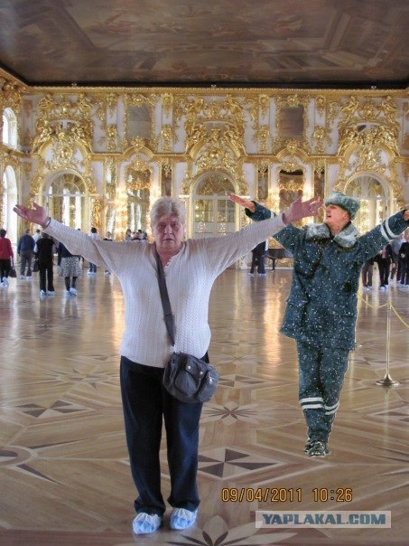 Фотожаба: полицейский в снегу