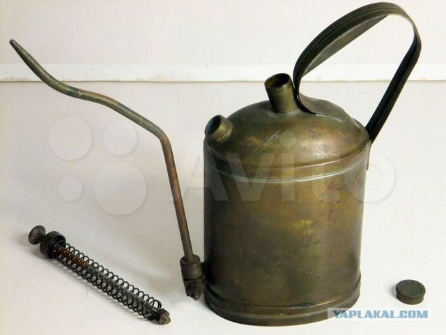 Пробка от бутылки с маслом