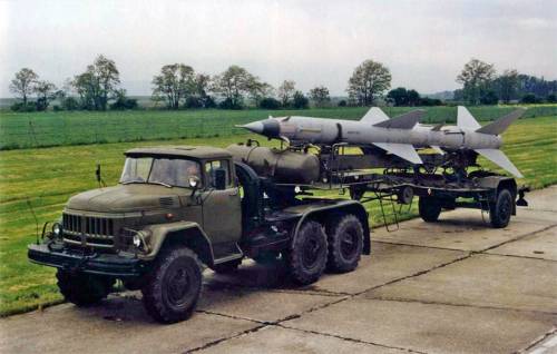 ЗИЛ-131 – зачем была нужна такая большая машина с 6x6 WD