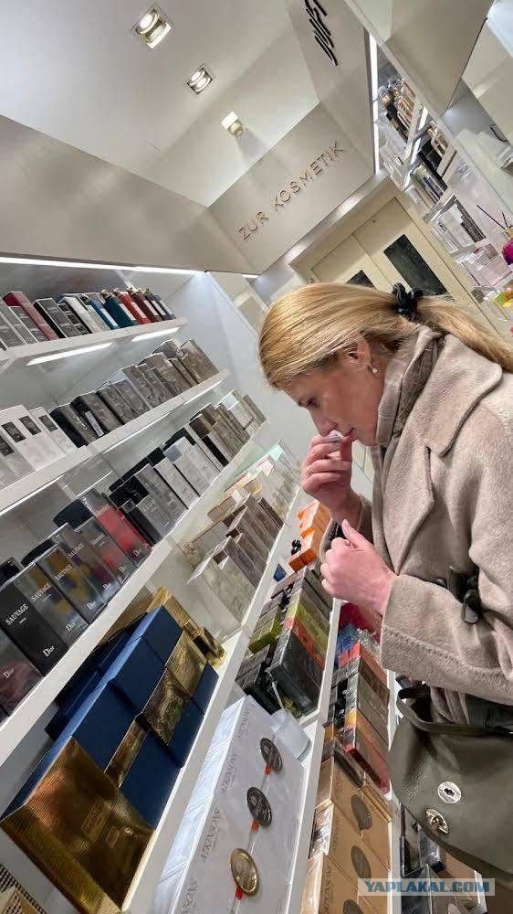 Авиакомпания отказала теннисистке в вылете из-за российского паспорта