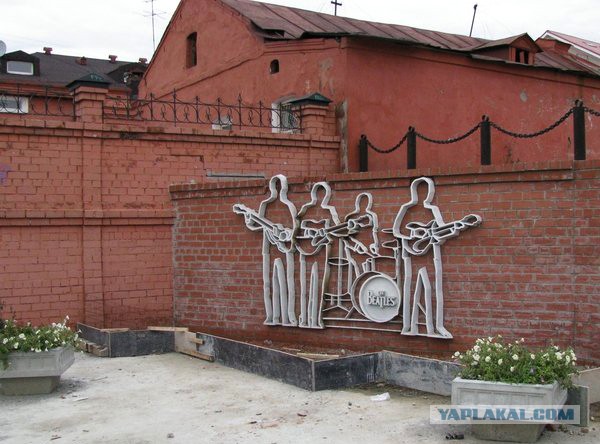 Необычные статуи мира