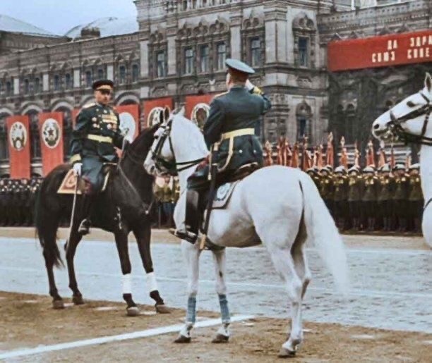 Фотографии из прошлого нашей страны в цвете -100