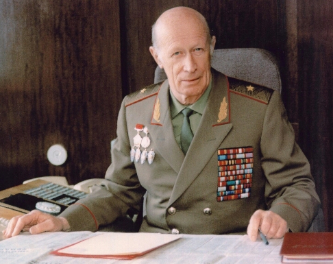 Скандал века: история самого высокопоставленного советского перебежчика