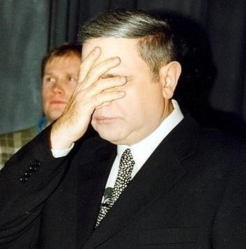И как на это реагировать? Он же грибник