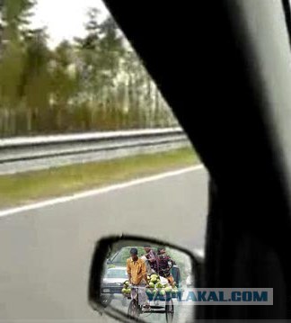 Вот это обгон! Что за машина была?