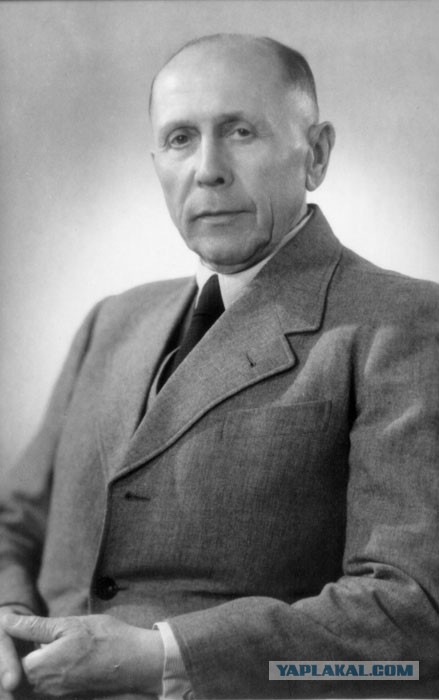 Легендарные конструкторы оружейники.