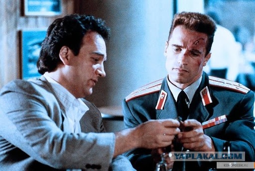 История с Арни и часами получила продолжение: