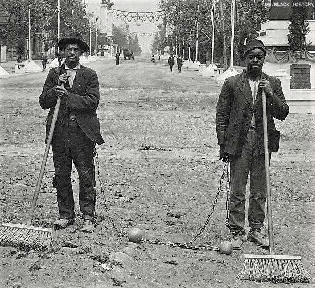 Как показывали негров в СССР и в США