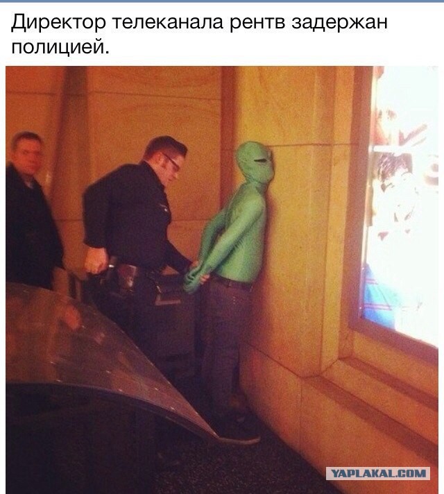 Неведомая фигня над Солнцем