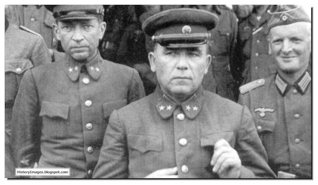 Немцы и русские в плену.