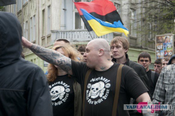 Глава ДНР Александр Захарченко убит в центре Донецка при покушении в кафе "Сепар"