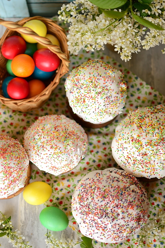 Пасхальный стол. Кулинары поздравляют!