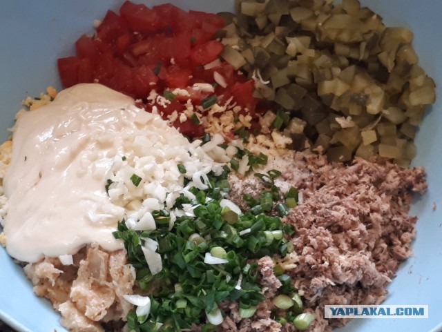 Кто какой салат будет делать на новый год?