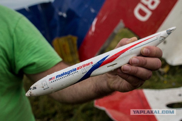 Нидерланды не будут рассекречивать документы по катастрофе MH17...