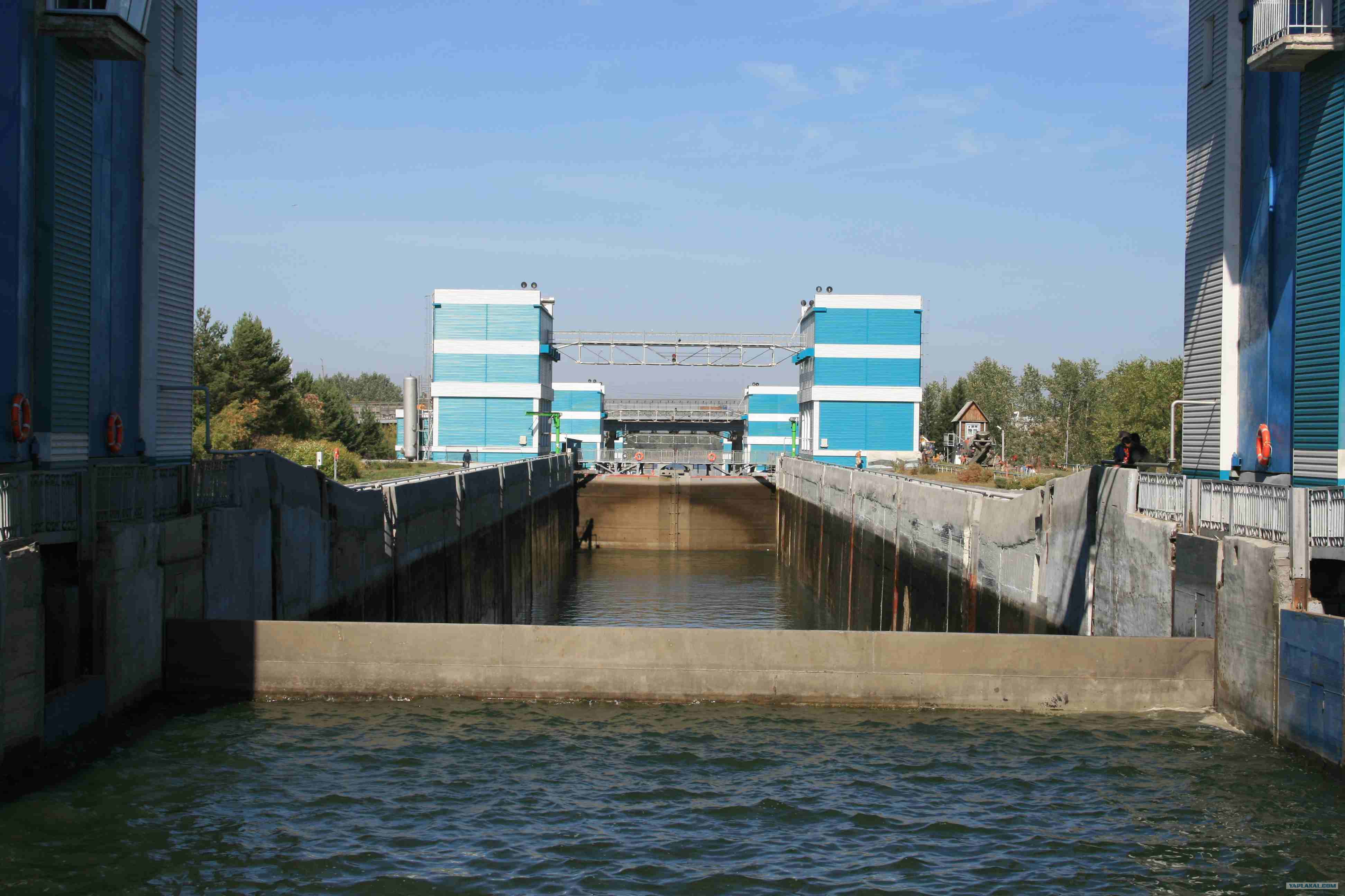 Проблема шлюза. Шлюзы на реке свирь. Ока белоомутский гидроузел. Двухниточный шлюз рыбинск. Павловский шлюз башкортостан.