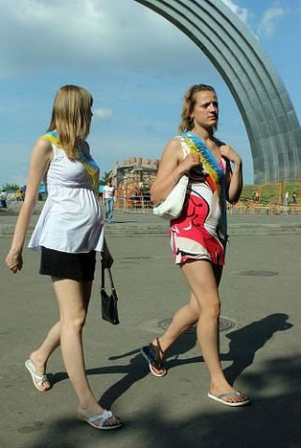 Наряды с выпускного