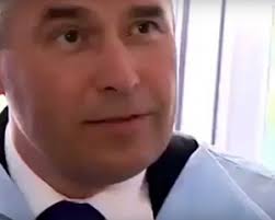 Спасатель скончался во время соревнований "Тюмень Сильная" — силач тягал гирю весом 80 кг.