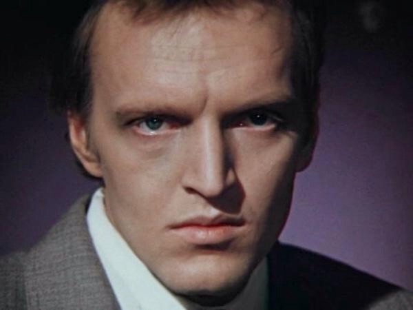 Фото актеров и музыкантов, из которых харизма плещет через край