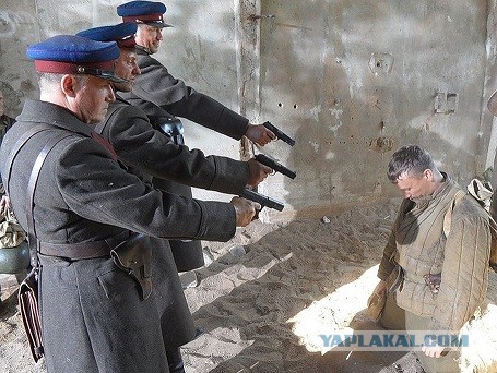 В Кремле допустили введение «безальтернативных» мер для невакцинированных от COVID-19