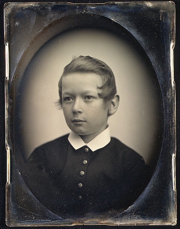 Окно в прошлое: 30 первых фотоснимков, сделанных в 1839 году Джоном Гершелем