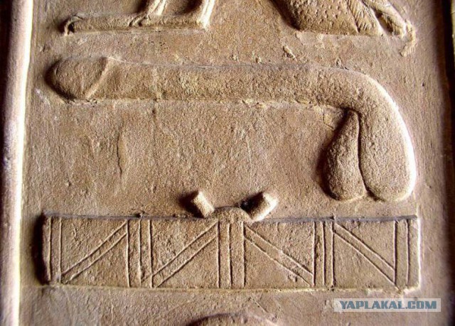 Египетский папирус рассказал о строительстве пирамид