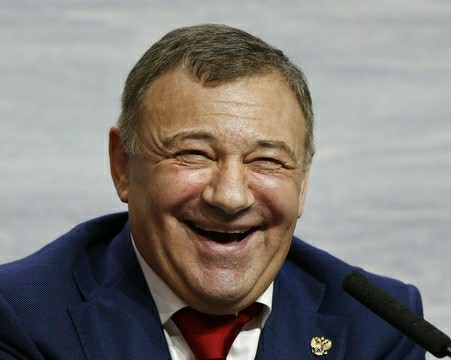Путин наконец-то подписал мост через Лену