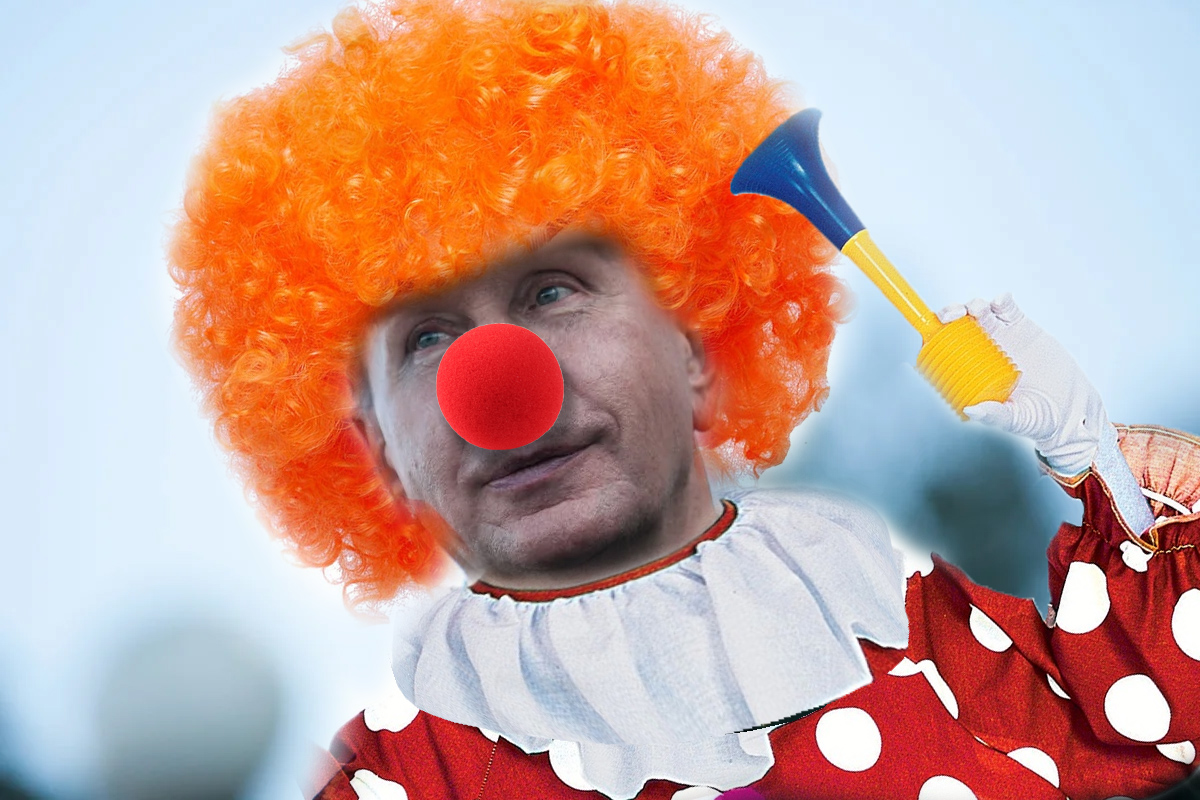 Клоун фото. Клоун. Дядя клоун. Человек клоун. Клоун с волосами по бокам.