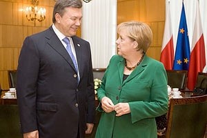 Ожидает ли Ангелу Меркель судьба Януковича